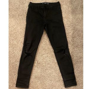 Hollister High Rise ripped jean legging